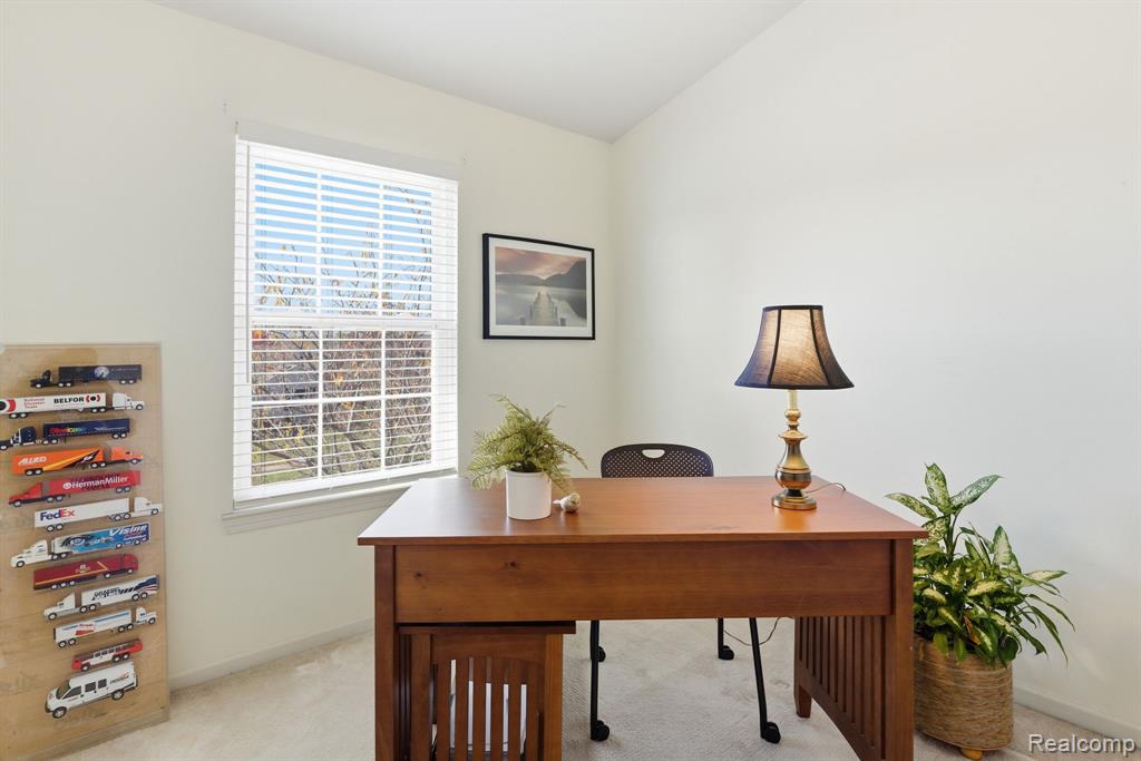 7409 Hogan Drive, Ypsilanti, MI 48197 — Photo 18