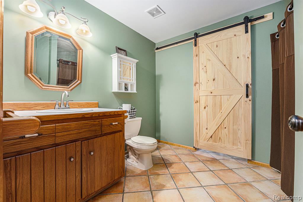 2866 Graham Road, Imlay City, MI 48444 — Photo 18