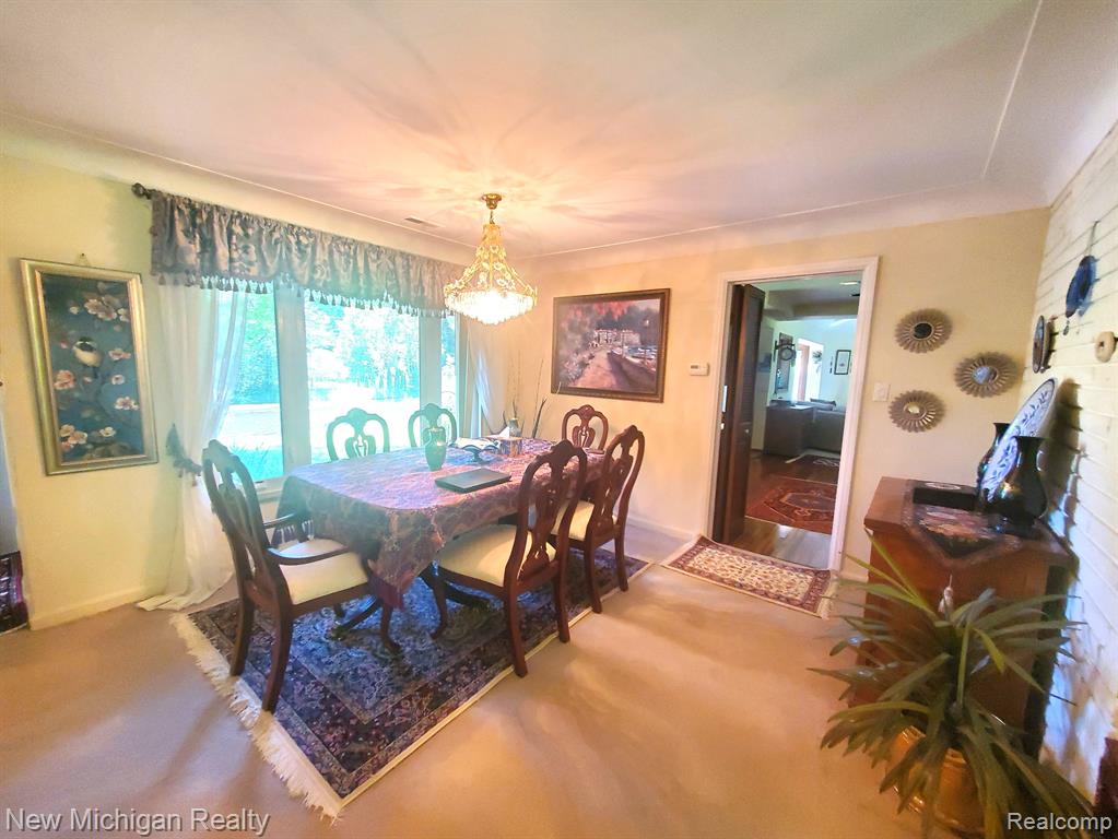 5535 WILLOW VALLEY Drive, West Bloomfield, MI — Photo 17