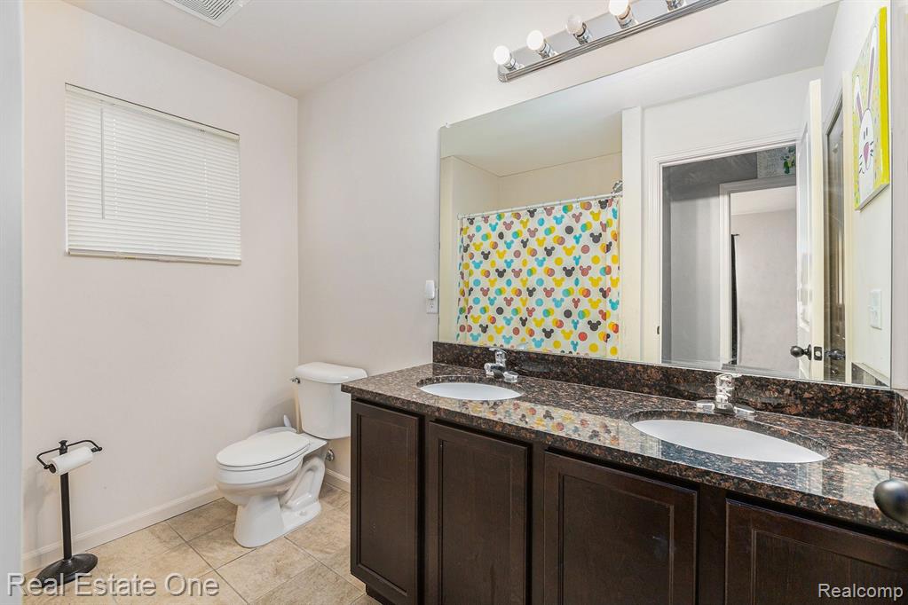42802 N CUMBERLAND Drive, Van Buren, MI 48111 — Photo 27
