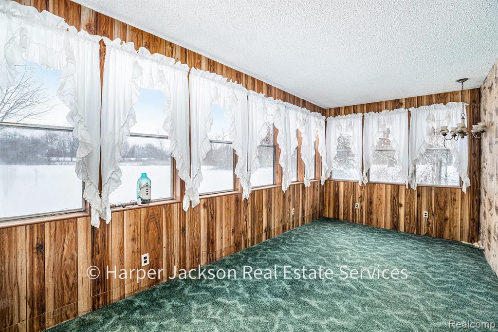 11637 E Lansing Road, Durand, MI 48429 — Photo 15