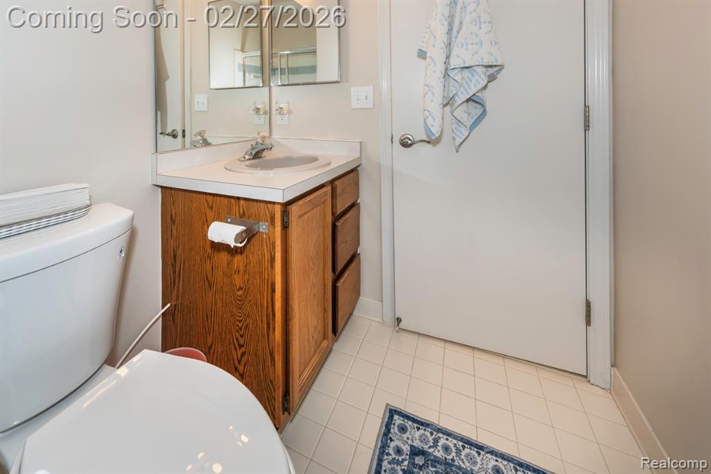 8203 Barrington Drive, Ypsilanti, MI 48198 — Photo 26