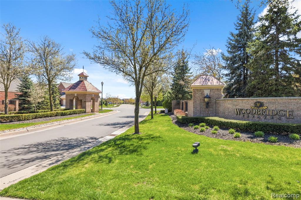4080 Forest Bridge Drive, Canton, MI 48188 — Photo 7