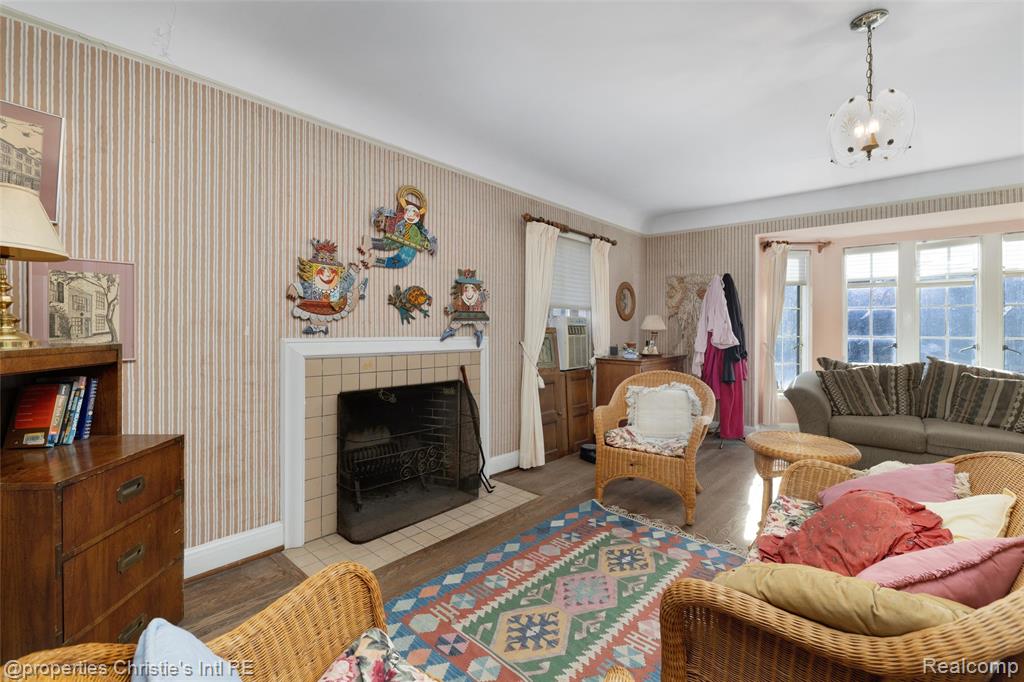 1686 Balmoral Drive, Detroit, MI 48203 — Photo 30