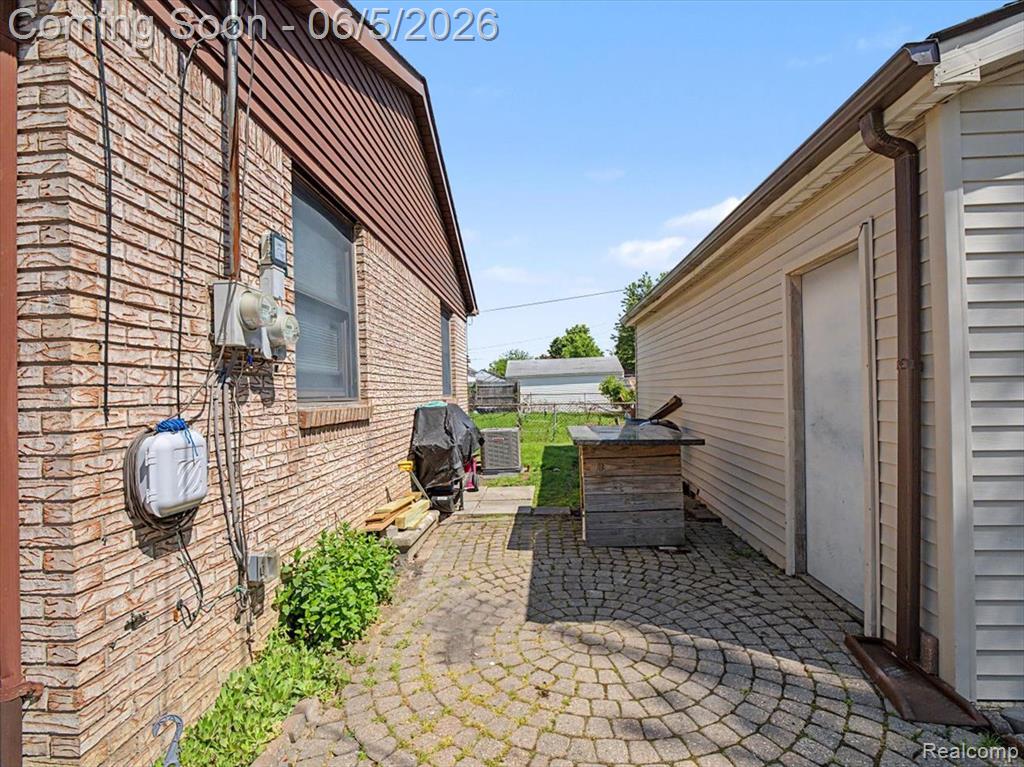 14275 Irene Street, Southgate, MI 48195 — Photo 42