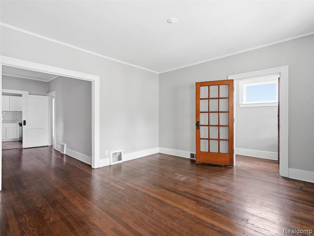 1123 Wayburn Street, Grosse Pointe, MI 48230 — Photo 3