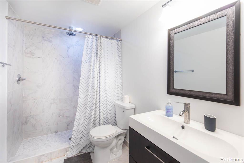 51040 UPLAND VIEW Street, Canton, MI 48188 — Photo 50