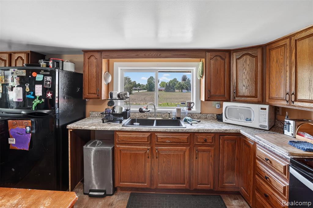 5660 Tittabawassee Road, Saginaw, MI 48604 — Photo 8