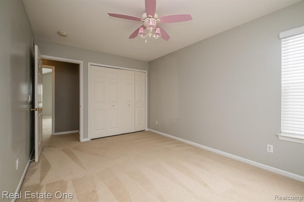 1092 CHESTNUT Lane, South Lyon, MI 48178 — Photo 42