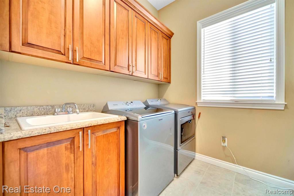 58703 GLACIER CLUB Drive, Washington, MI — Photo 42