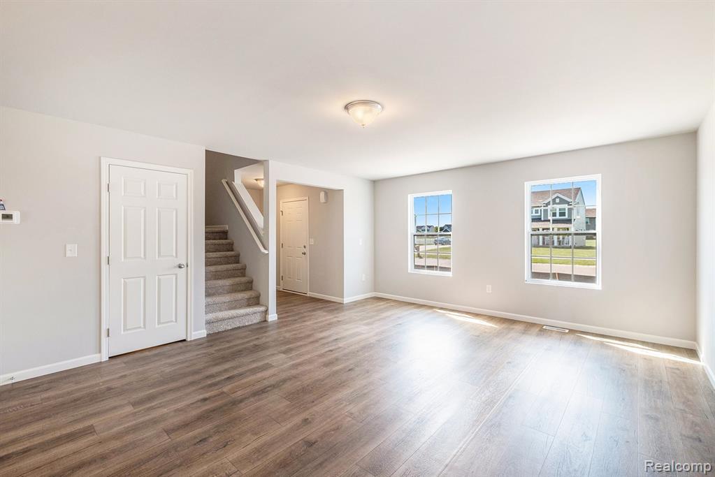 7121 Primrose Lane, Grand Blanc, MI 48439 — Photo 2